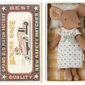 Maileg Souris Grande Soeur dans sa boîte assortie