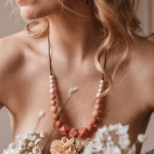 Solène Terracotta | Bijou allaitement, portage et de dentition