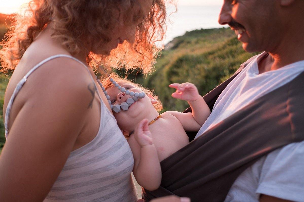 Monochrome Gris | Bijou allaitement, portage et de dentition – Image 8